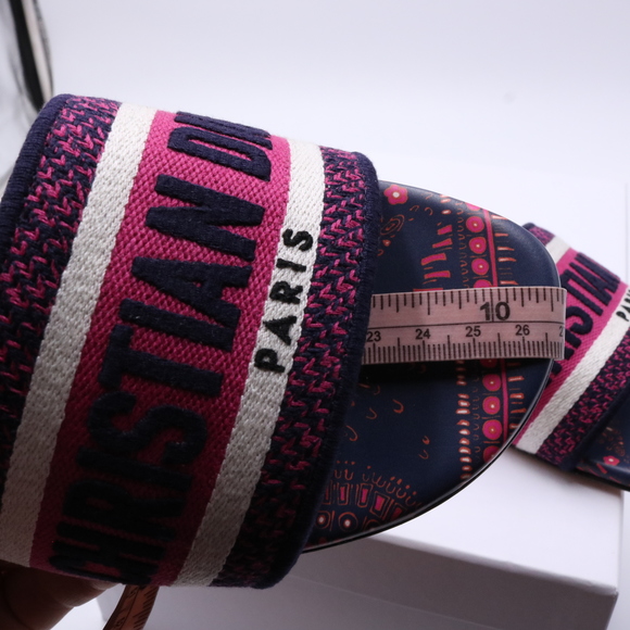 Christian Dior dway slide 40 Animals Leo August Tiger Pink Deep Blue C829 - Picture 5 of 13